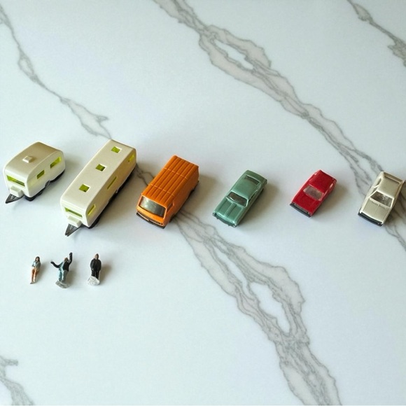 Vintage HO Scale Miniature Lot – Cars, Campers, & Handpainted Figures – Germany - Picture 1 of 10
